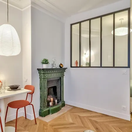 Appartamento A Pied : Folies Bergere Et Grands Boulevards